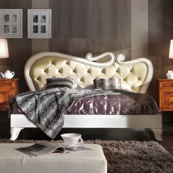 Letto Desire imbottito king size con testata capitonné