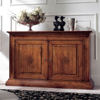 Credenza con intaglio 2 ante 2 cassetti, dettaglio incisi