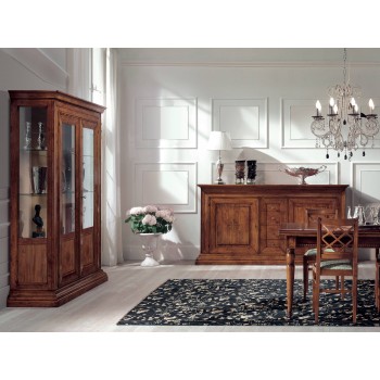 Sala da pranzo intagliata con sei sedie e credenza
