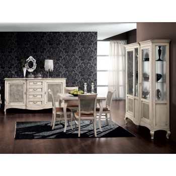 Sala ante paglia vienna classica con tavolo e credenza