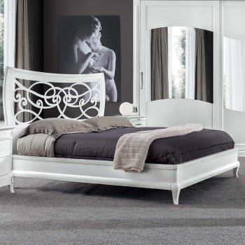 Letto due piazze con testata traforata bianca