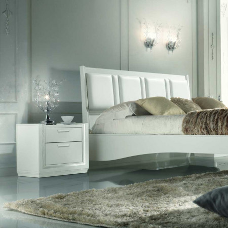 Letto con testata imbottita in stile classico contemporaneo