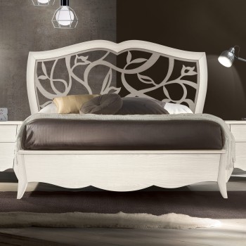 Letto matrimoniale in frassino con testata traforata