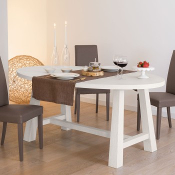 Tavolo ovale in rovere bordo dritto apparecchiato