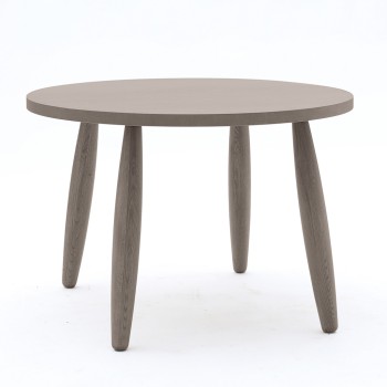 Tavolo rotondo in rovere con gambe tornite