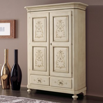 Armadio smontabile laccato con decori floreali classici