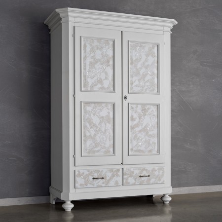 Armadio in legno con 2 ante 2 cassetti con decorazioni in rilievo