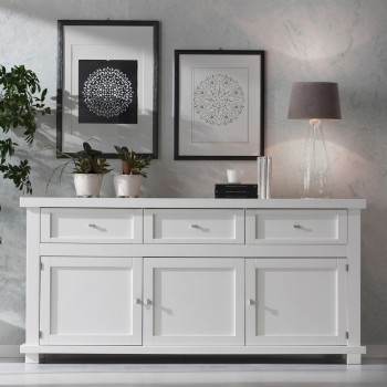 Credenza natura 3 ante 3 cassetti in stanza decorata