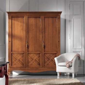 Armadio 3 ante con intarsi geometrici su legno