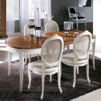 Tavolo ovale bicolore allungabile in ambiente classico