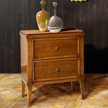 Comodino 2 cassetti con piedini, legno finitura noce