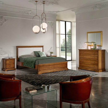 Comò e comodini classici in legno