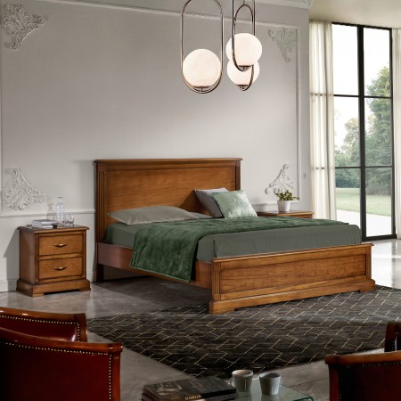Letto matrimoniale classico con testiera in legno