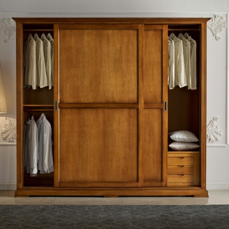 Camera da letto in legno classica