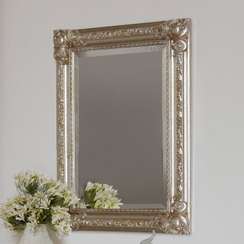 Specchiera classica con intagli e finitura argento