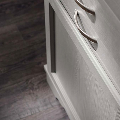 Grigio opaco su legno spazzolato +84,00 €